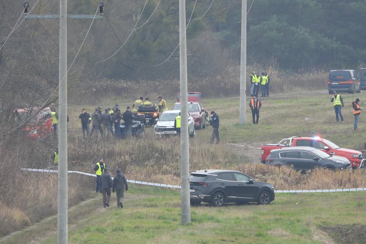 Action of services in Mazovia. Damaged track under Garwolin