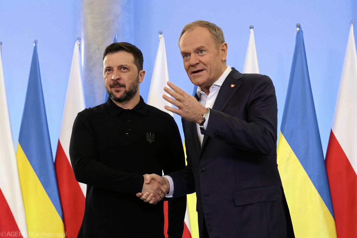 Ukrainian media comment on Zelensky's visit to Poland